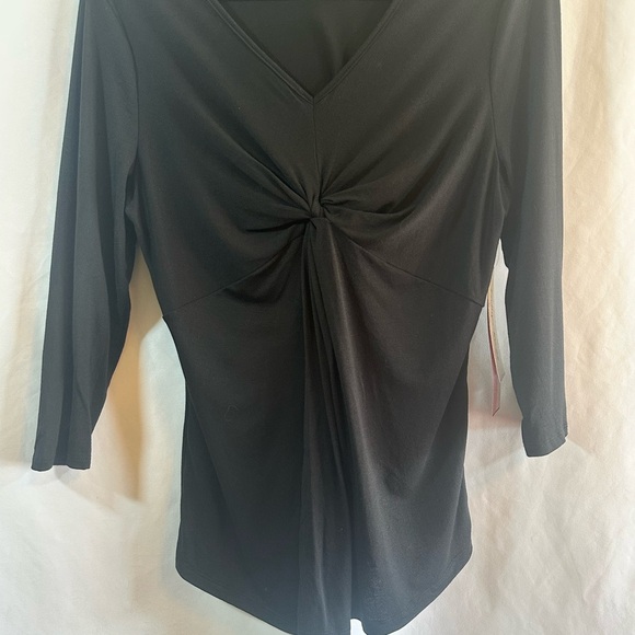 NWT Indigo Rose Maternity Black V-Neck Women's Top - Picture 3 of 8